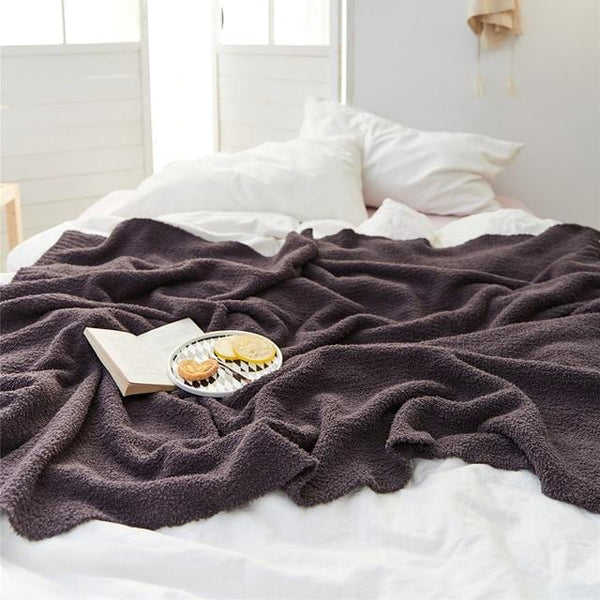 Dellon Soft Knitted Blankets