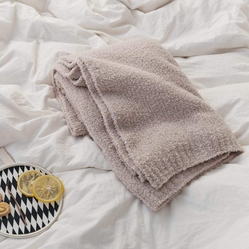 Jansen Luxury Throw Blankets